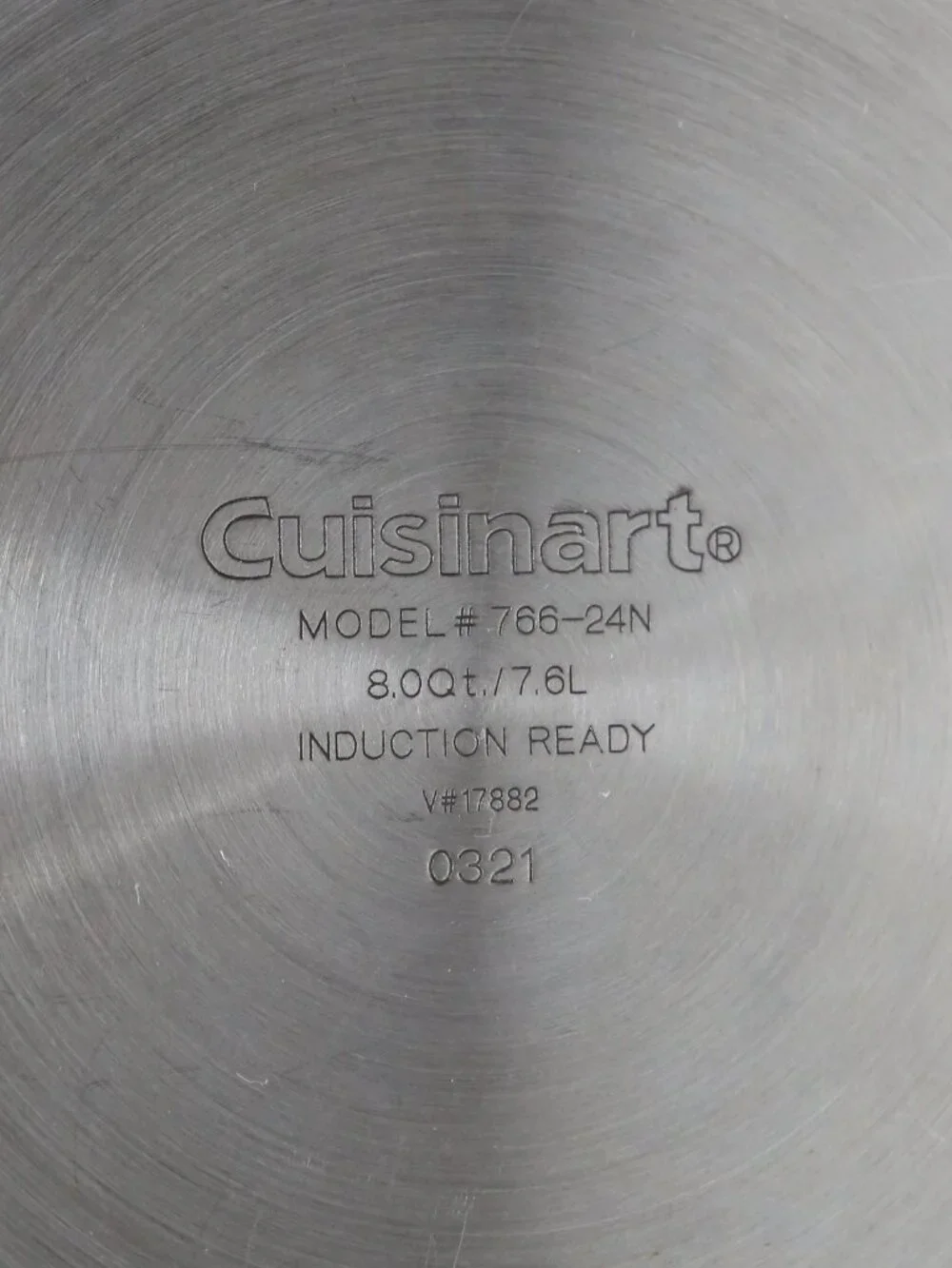 Cuisinart Stock Pot 8 Qt. Stainless Steel Stockpot Model 766-24N with Glass Lid